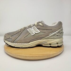 New Balance 1906R Beige Cream Size 13 Men